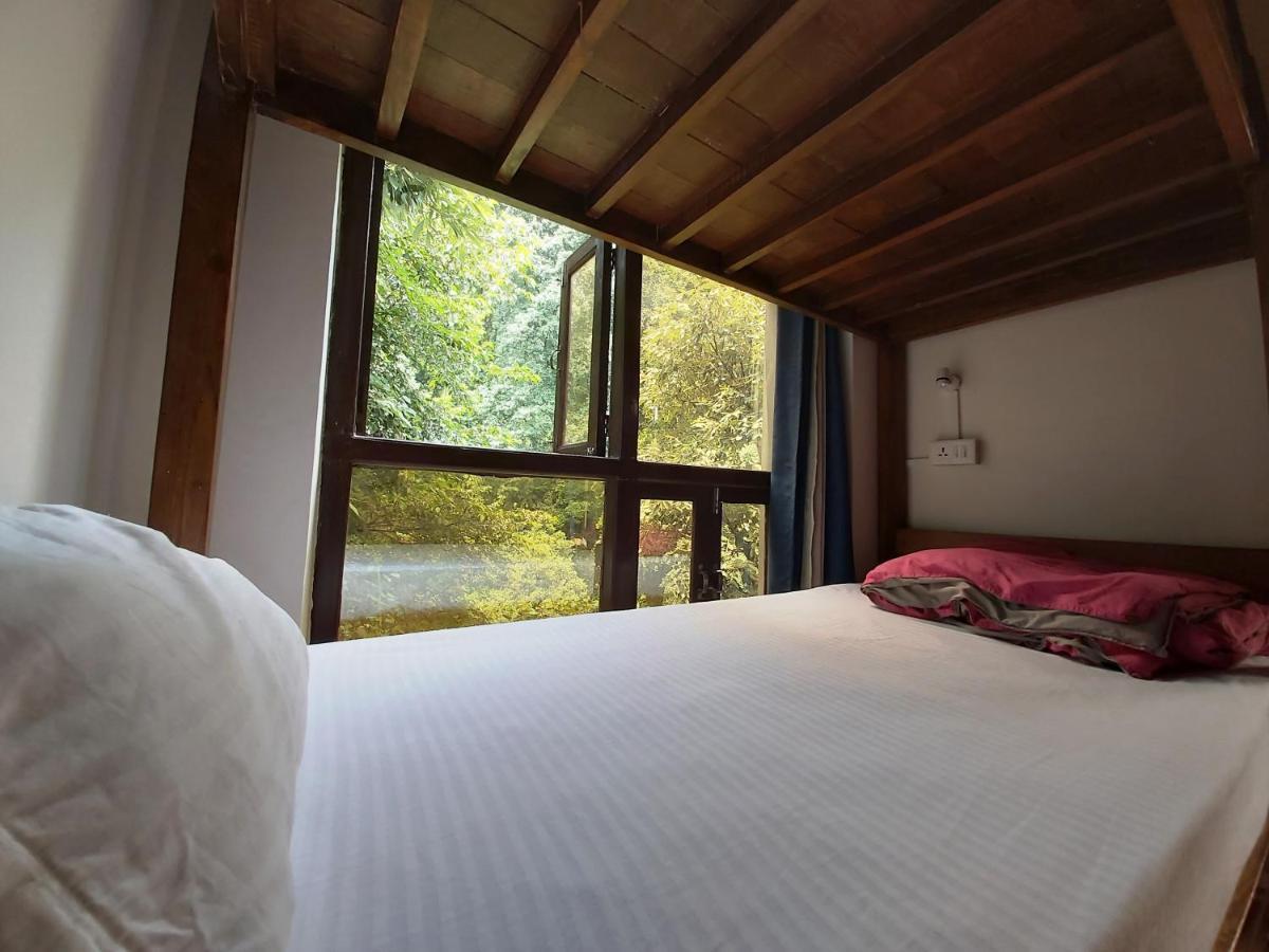 Utopia Hostels Dharamkot Mcleodganj Dharamshala Luaran gambar