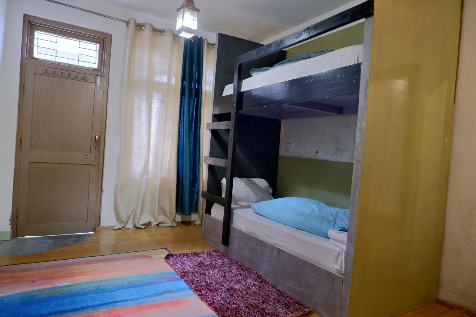 Utopia Hostels Dharamkot Mcleodganj Dharamshala Luaran gambar