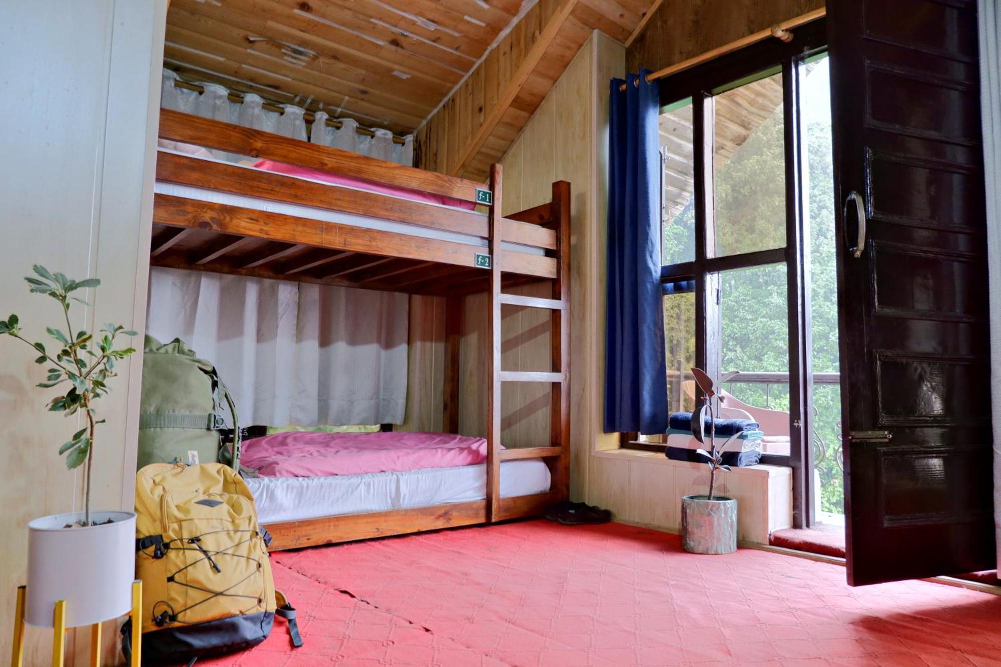 Utopia Hostels Dharamkot Mcleodganj Dharamshala Luaran gambar